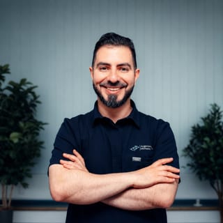 Porträt von Husam Salhab, Augenarzt im Augencentrum Mülheim